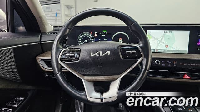 Kia K8 Trendy(таксомоторный тип), 2024 13