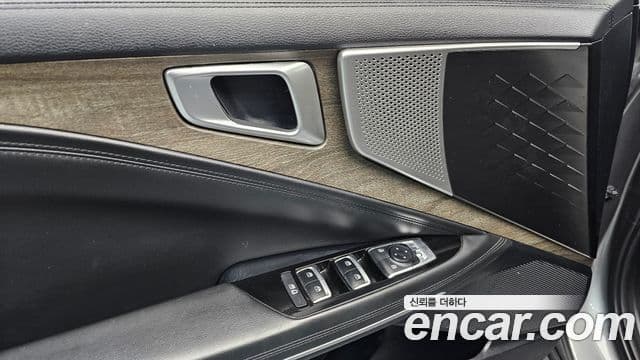 Kia K8 Trendy(таксомоторный тип), 2024 17