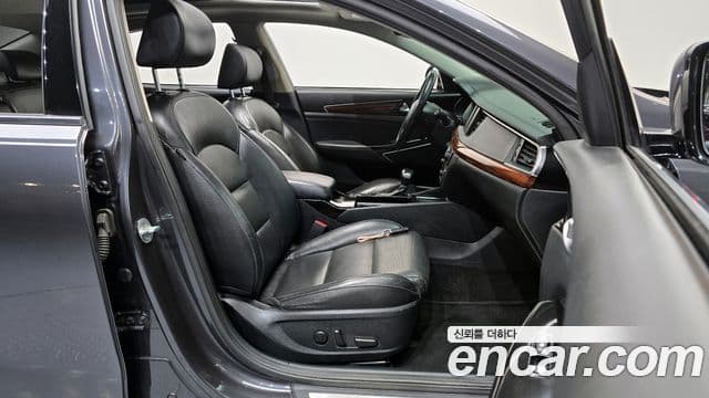 Kia All New K7 Prestige, 2016 10