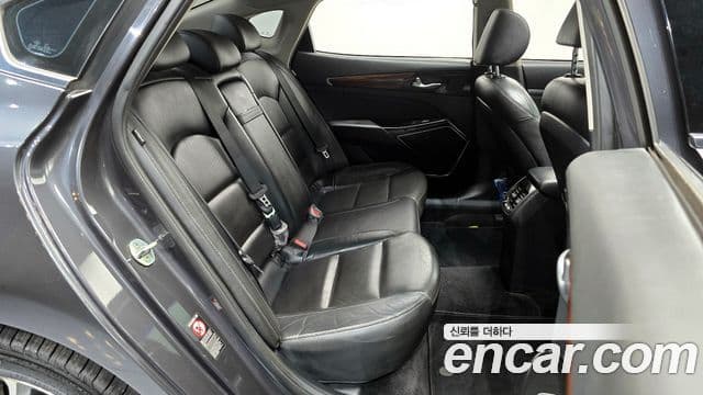 Kia All New K7 Prestige, 2016 12