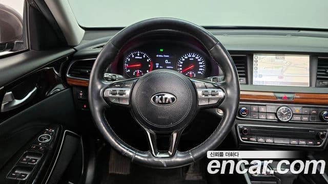 Kia All New K7 Prestige, 2016 13