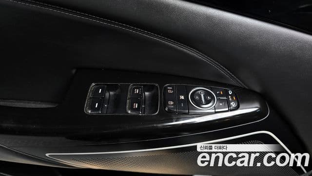 Kia All New K7 Prestige, 2016 18
