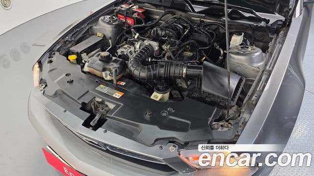 Ford Mustang купе, 2010 6