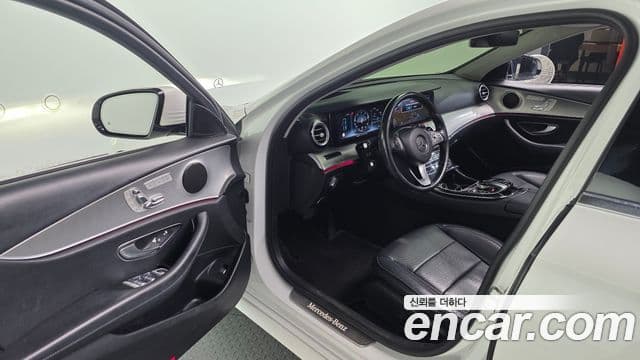 Mercedes-Benz E-класс W213, 2017 11