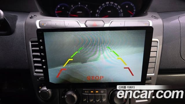 KG모빌리티(SsangYong) Korando 투리스모 4WD LT 11인승, 2014 15