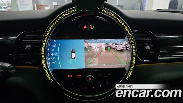 Mini Cooper 3세대, 2022 15