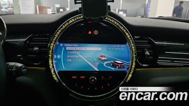 Mini Cooper 3세대, 2022 17