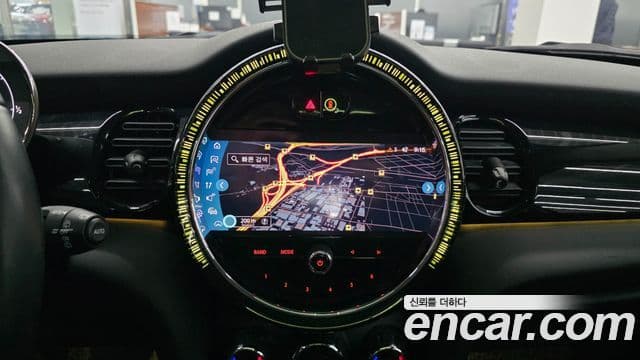 Mini Cooper 3세대, 2022 18