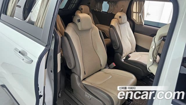 Kia Carnival 4세대 Signature, 2022 13
