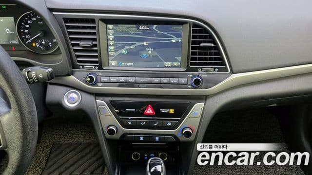 Hyundai Avante AD 1.6 GDI Value Plus, 2018 15