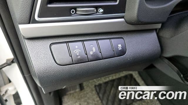 Hyundai Avante AD 1.6 GDI Value Plus, 2018 17