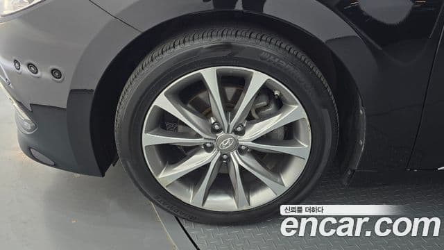 Hyundai Grandeur HG Exclusive, 2015 все фото