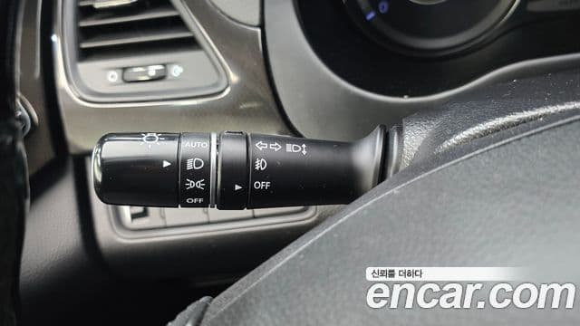 Hyundai Grandeur HG Exclusive, 2015 17