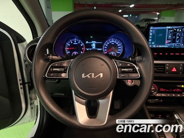 Kia The / новый New K3 2세대 Trendy, 2022 14