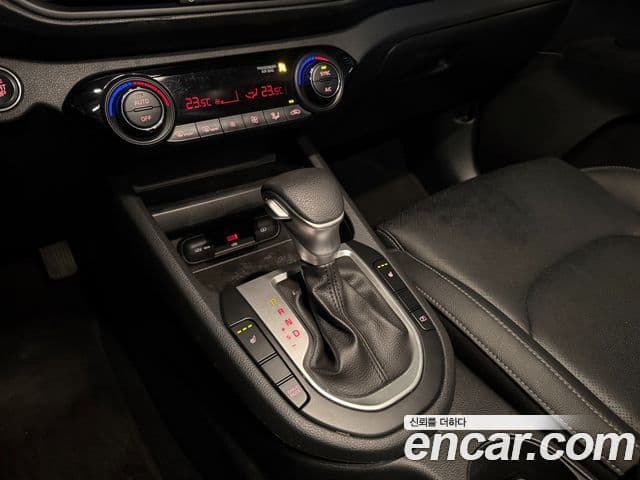 Kia The / новый New K3 2세대 Trendy, 2022 16