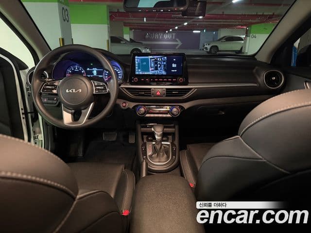 Kia The / новый New K3 2세대 Trendy, 2022 20