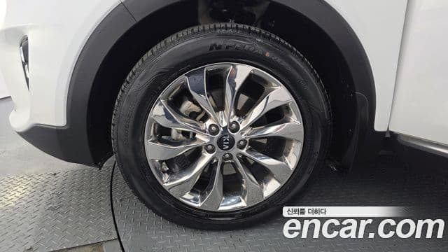 Kia The / новый New Sorento No.1 Edition, 2018 все фото