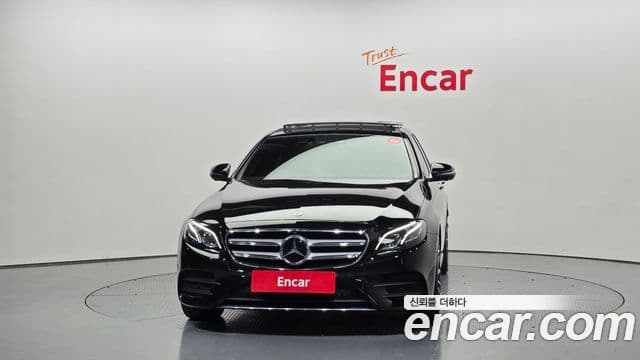 Mercedes-Benz E-класс W213 AMG Line, 2020 3