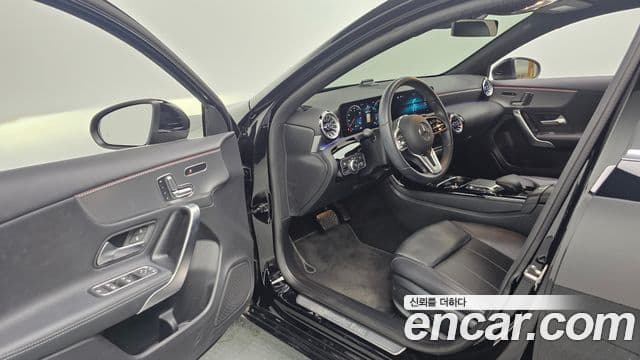 Mercedes-Benz A-класс W177 A220 хэтчбек, 2022 10