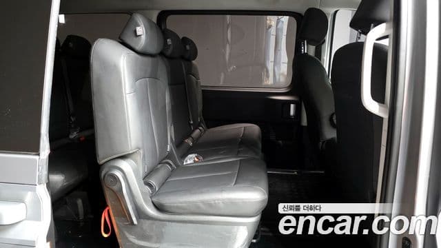 Hyundai Staria Modern, 2024 12