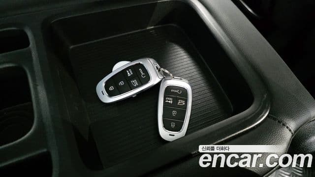 Hyundai Staria Modern, 2024 18