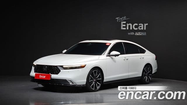 Honda Accord 11세대 2.0 гибрид Туринг (Touring)