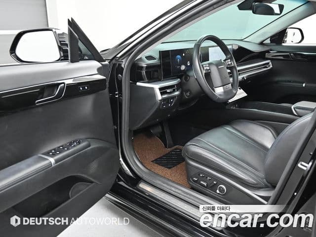 Hyundai Grandeur (GN7) люксовая версия, 2024 11