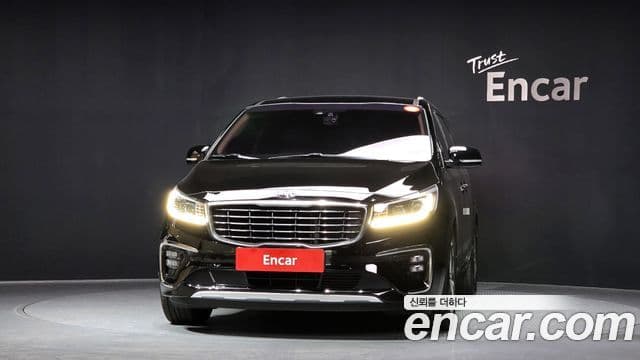 Kia The / новый New Carnival Noblesse, 2019 3