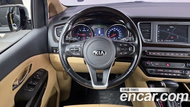 Kia The / новый New Carnival Noblesse, 2019 13