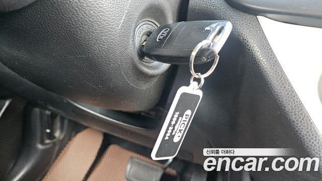 Kia All New Morning Deluxe Trendy, 2015 13