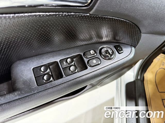 Hyundai i30 Luxury, 2009 10