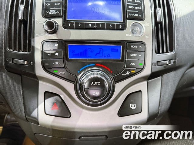 Hyundai i30 Luxury, 2009 14