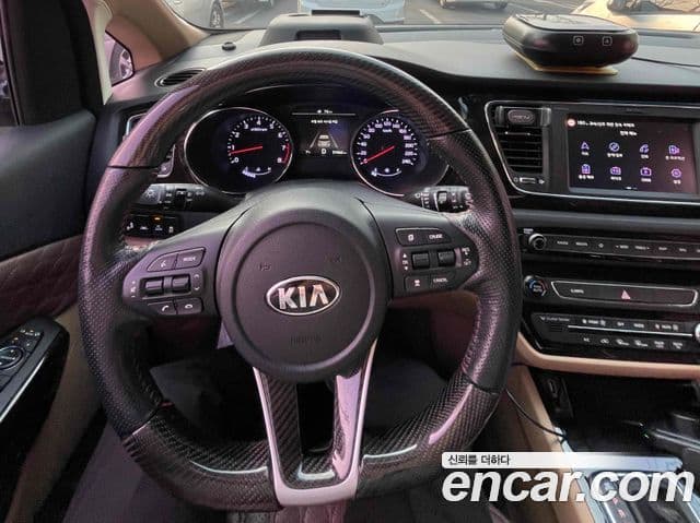 Kia The / новый New Carnival бензин 9인승 High Limousine(компания по спецнадстройкам), 2019 4