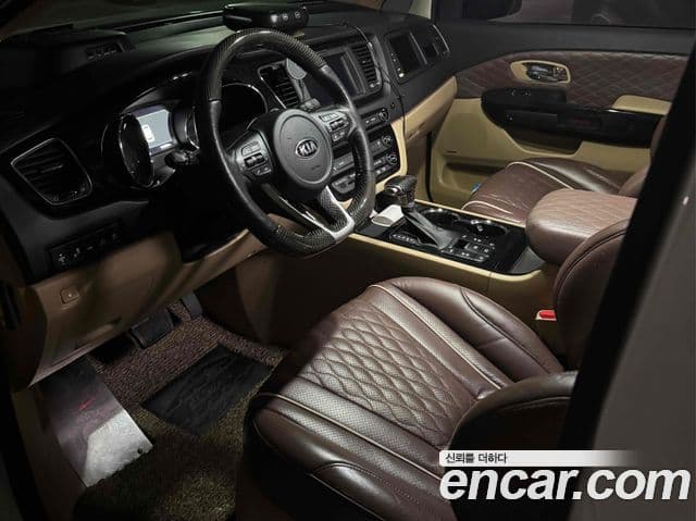 Kia The / новый New Carnival бензин 9인승 High Limousine(компания по спецнадстройкам), 2019 10