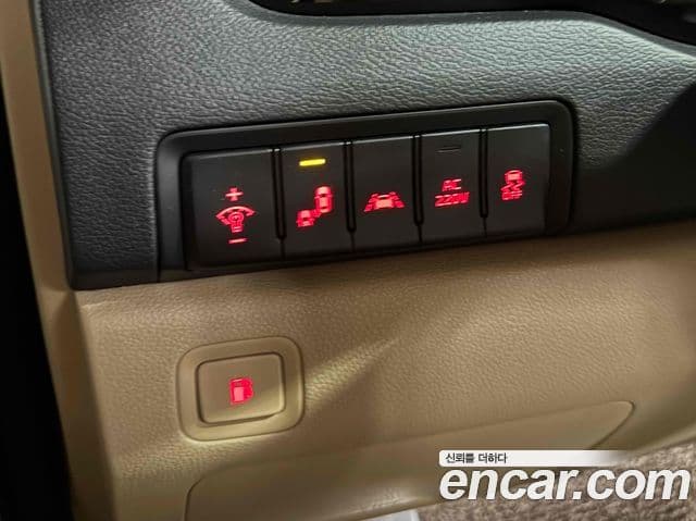 Kia The / новый New Carnival бензин 9인승 High Limousine(компания по спецнадстройкам), 2019 17