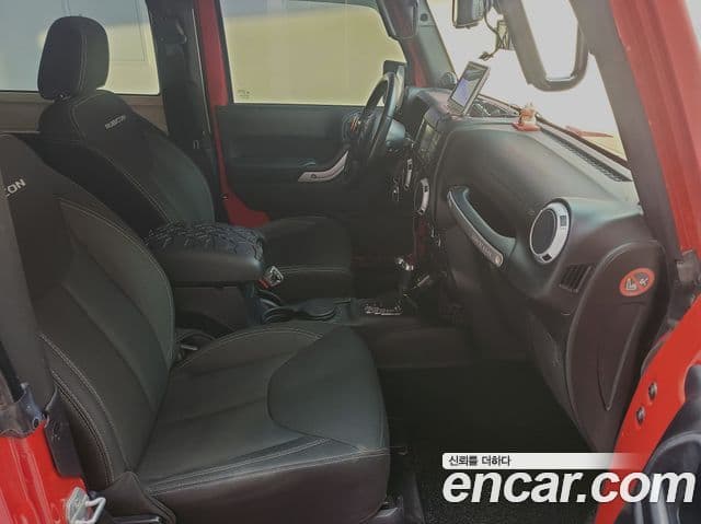 Jeep Wrangler (JK) 2.8 дизель Rubicon 2도어, 2014 11