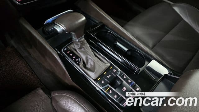 Kia All New K7 Prestige, 2017 9