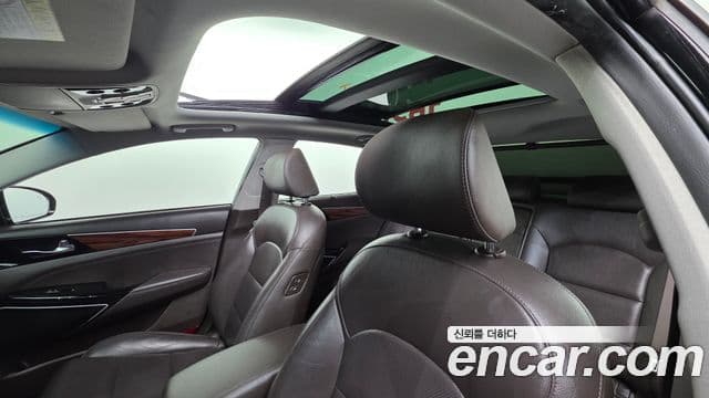 Kia All New K7 Prestige, 2017 19