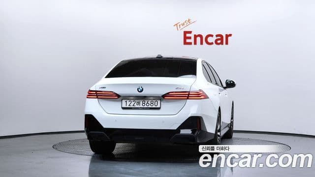 BMW 5시리즈 (G60) 530i xDrive M Sport, 2025 4