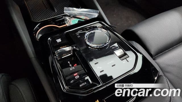 BMW 5시리즈 (G60) 530i xDrive M Sport, 2025 9