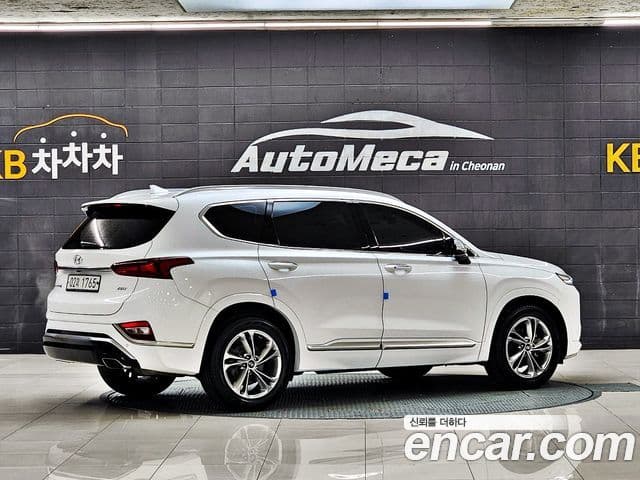 Hyundai Santa Fe TM Inspiration, 2019 4