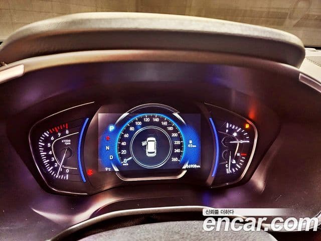 Hyundai Santa Fe TM Inspiration, 2019 13