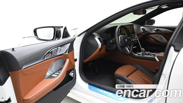 BMW 8시리즈 (G15) M850i xDrive Gran Coupe, 2024 11