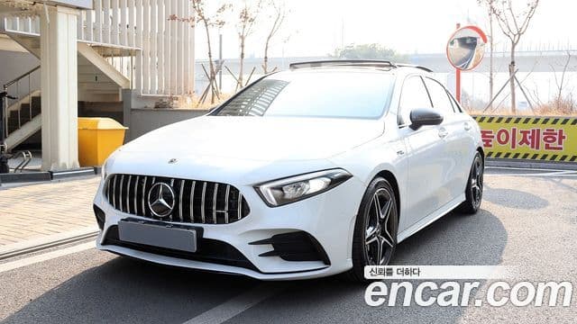 Mercedes-Benz A-класс W177 AMG A35 4MATIC седан, 2023 1