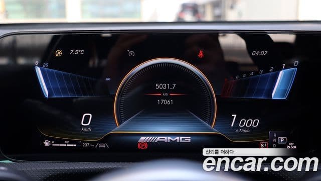 Mercedes-Benz A-класс W177 AMG A35 4MATIC седан, 2023 11