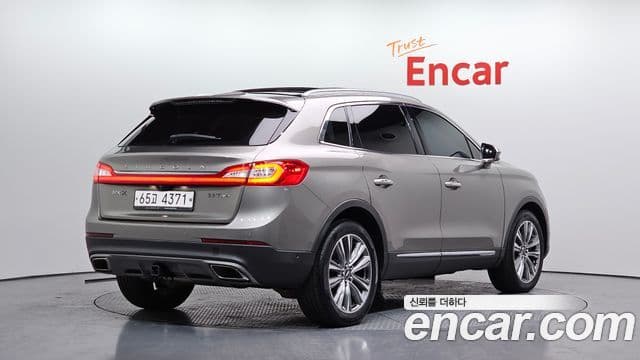 Lincoln MKX 2세대, 2017 2