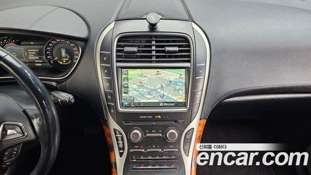 Lincoln MKX 2세대, 2017 14