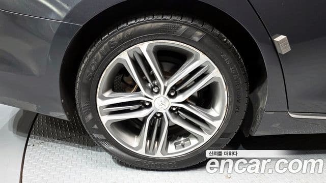 Hyundai Grandeur IG 3.0 LPi Exclusive (арендный автомобиль), 2017 все фото