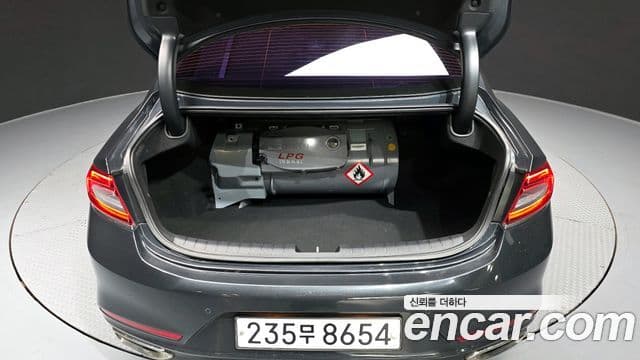 Hyundai Grandeur IG 3.0 LPi Exclusive (арендный автомобиль), 2017 20