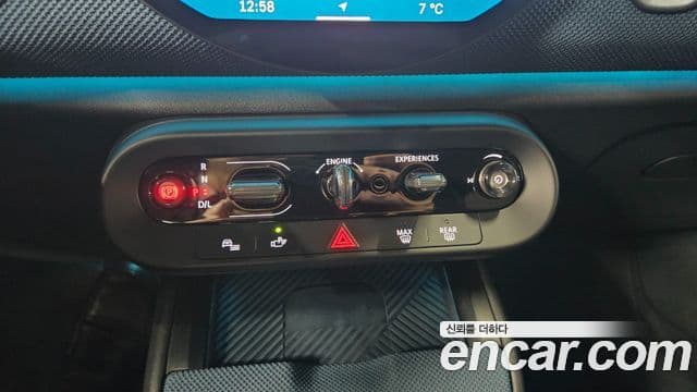 Mini Cooper S Countryman 3세대 ALL4 favored, 2025 9